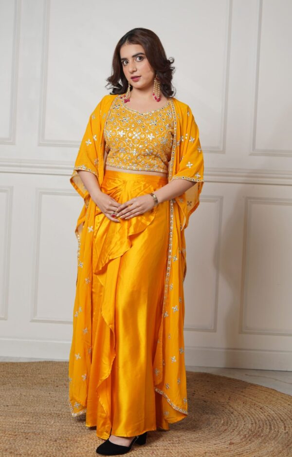 Golden Aura Ensemble